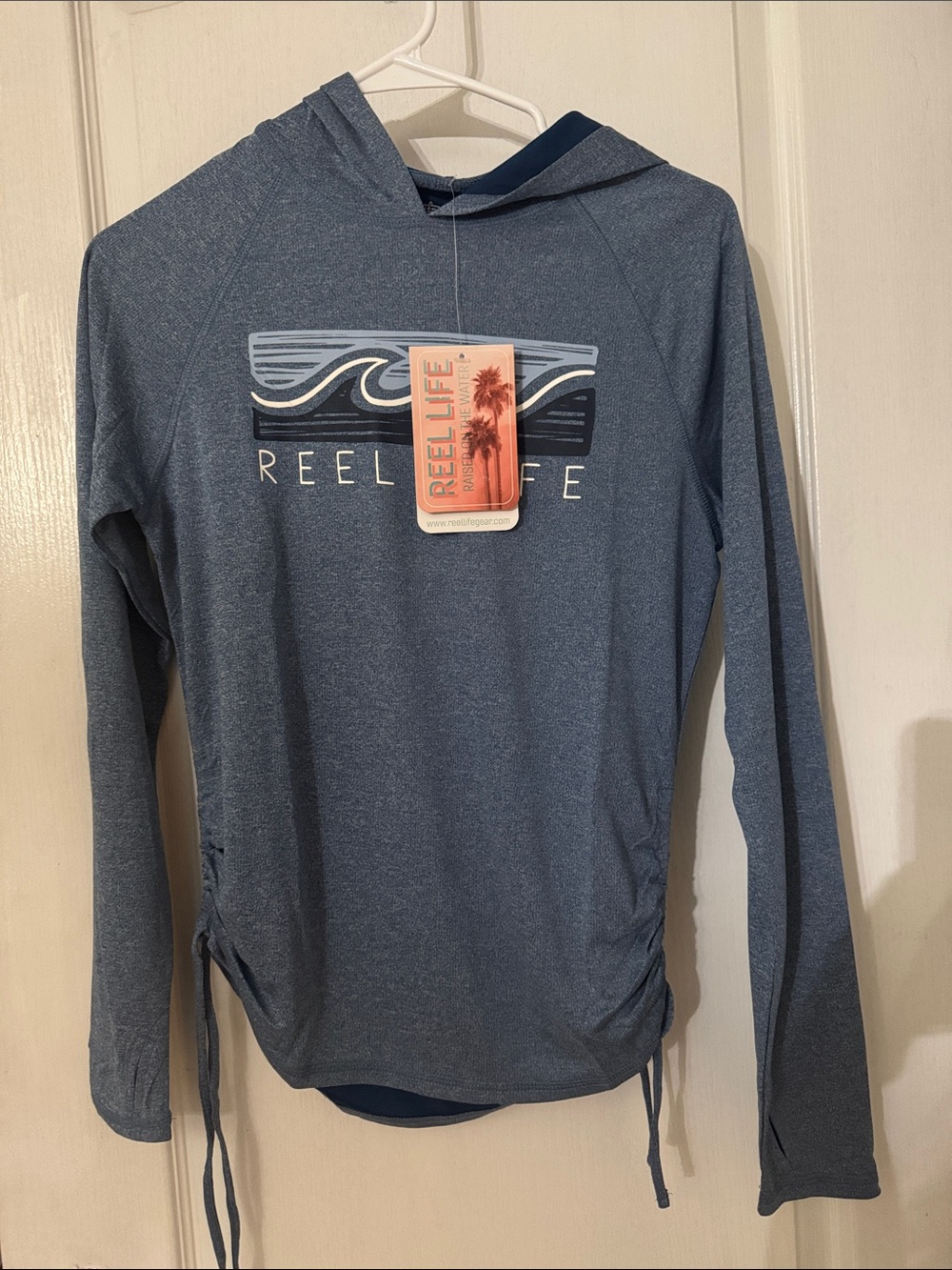 Women’s Hooded Reel Life SPF 50 Shirt - Blue